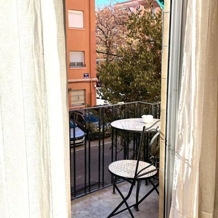 Comodo En Centro Appartement
